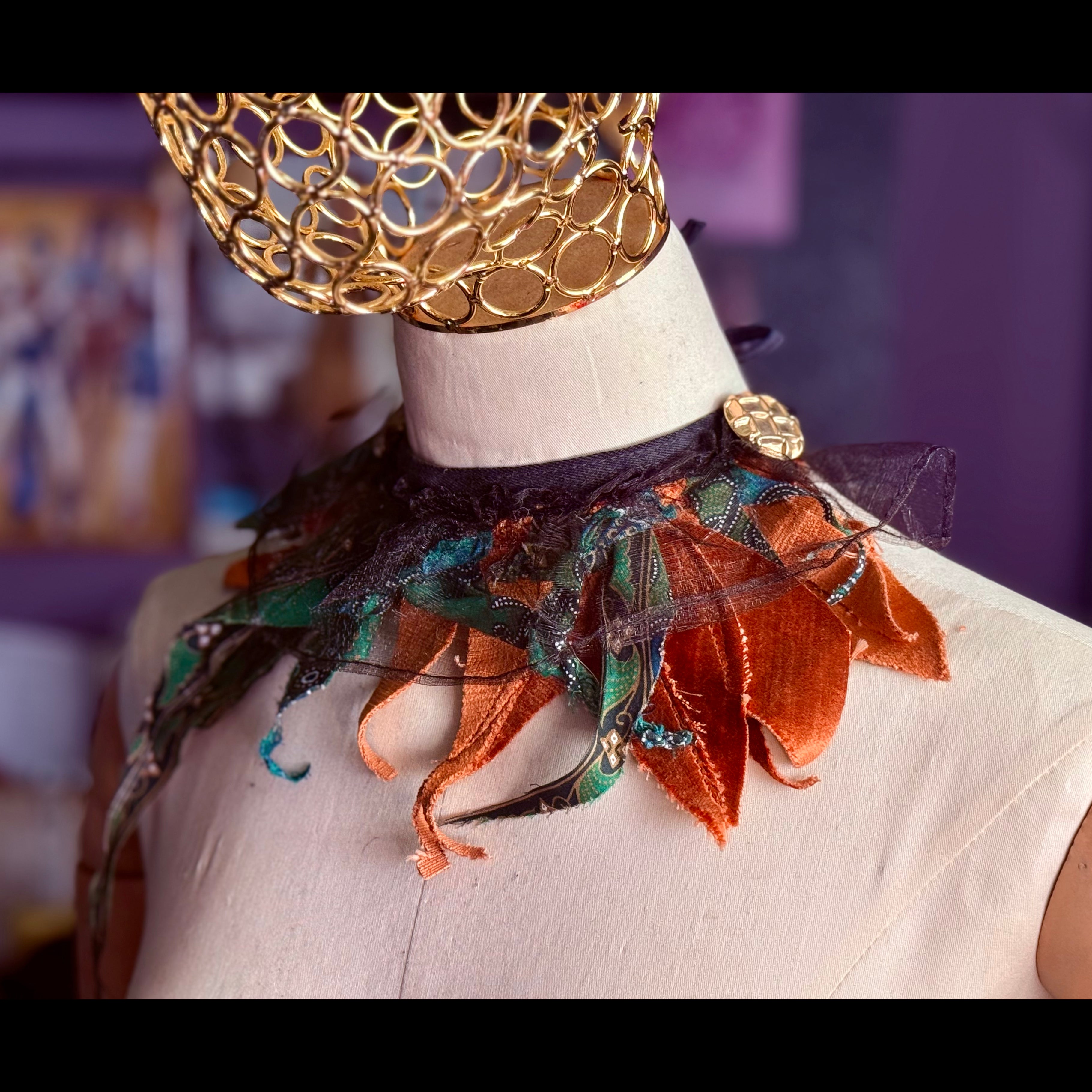 Gender-Neutral Fabric Collar