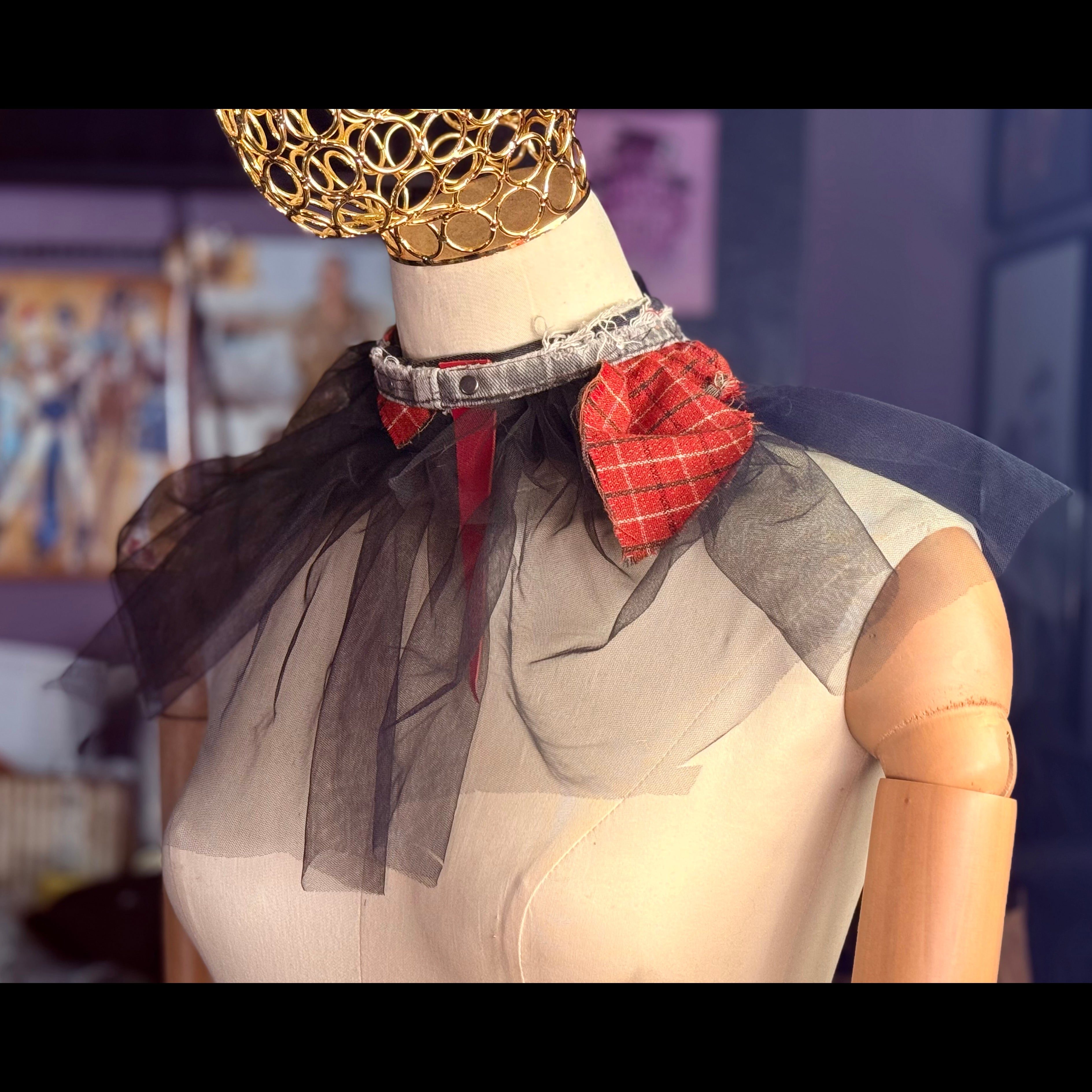 Gender-Neutral Fabric Collar