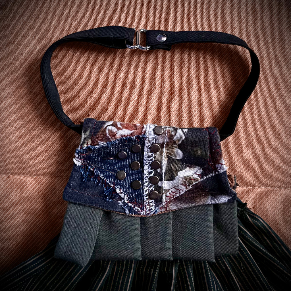 Gender-Neutral Fabric Collar
