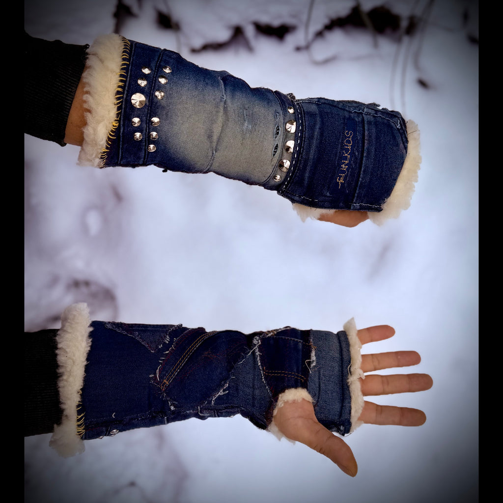 Gender-Neutral Denim Glovelette Pair